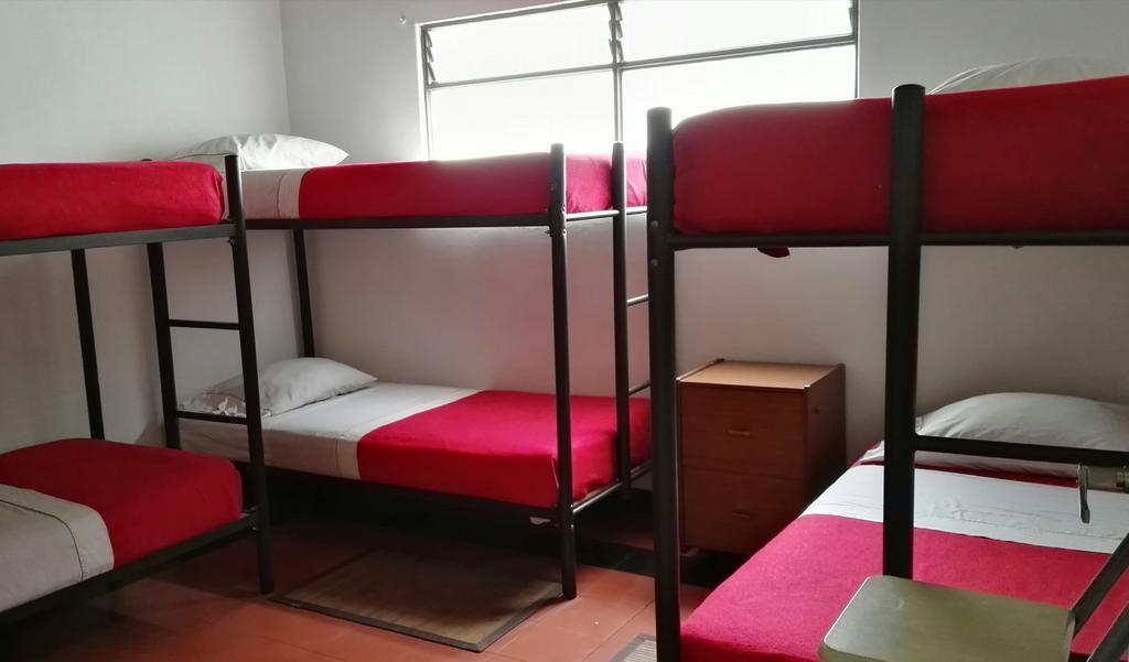 Saman Hostel Medellin Ngoại thất bức ảnh