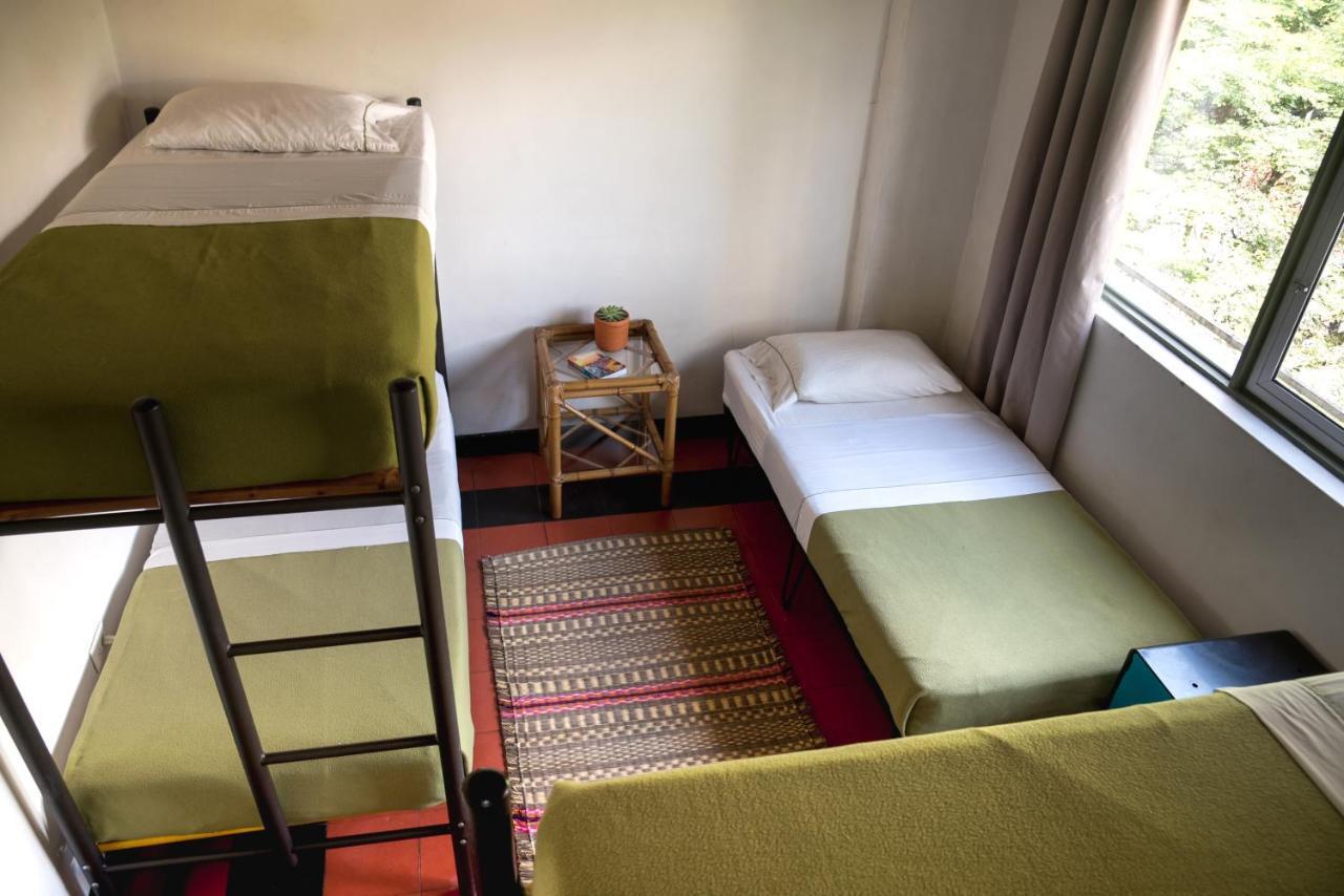 Saman Hostel Medellin Ngoại thất bức ảnh